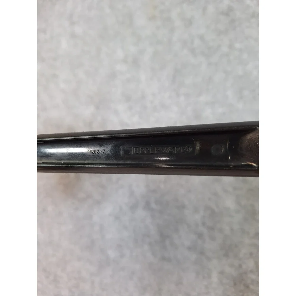 Tupperware Black Plastic Soup Ladle 1916-7 Kitchen Serving Spoon 12 Inch